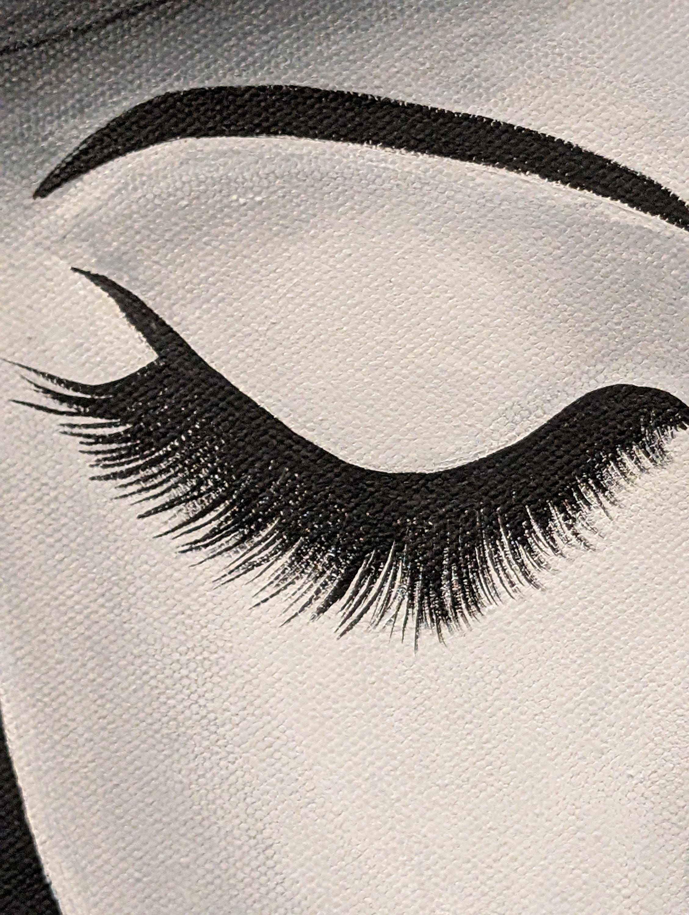 Chic Silhouette Art with Gold Accent  4